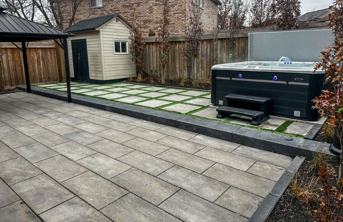 VanKuikConstruction-2024-backyard-patio-hottub