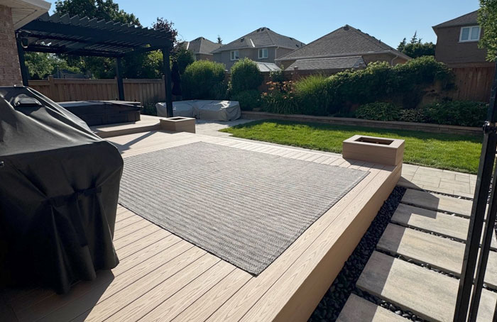 VanKuikConstruction-2024-backyard-deck-patio3