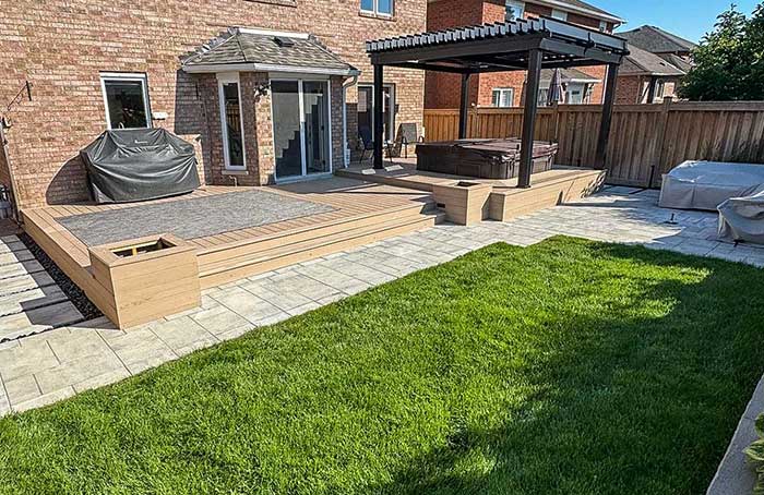 VanKuikConstruction-2024-backyard-deck-patio2